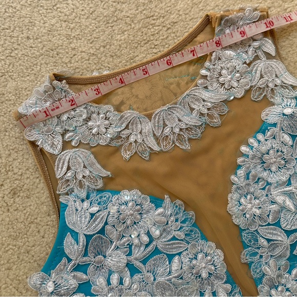 New Figure Skating Dress Size 14 (11~13T) - Picture 4 of 6